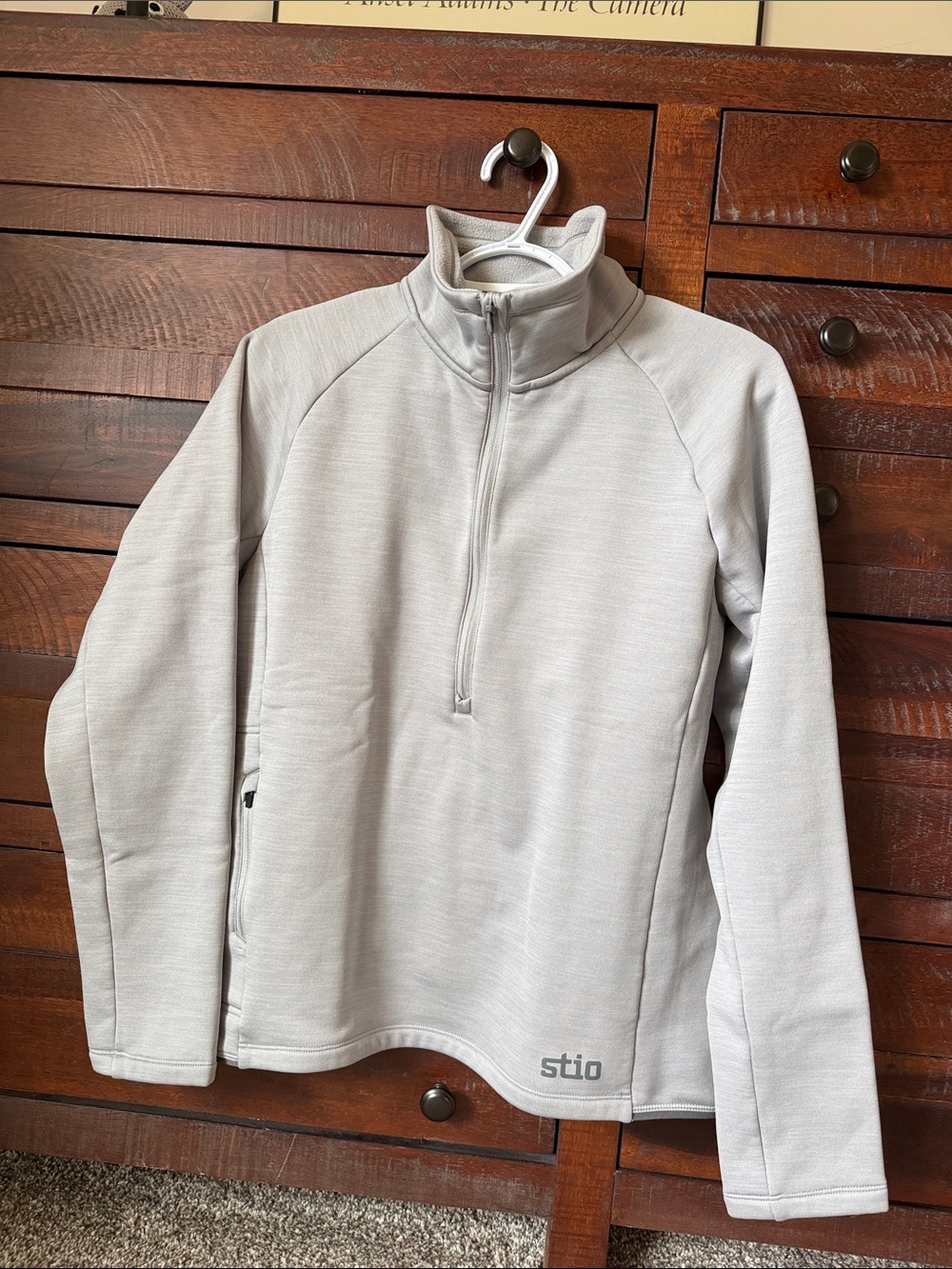 Stio Men's Light Gray Zip-Up Pullover